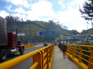ecuador border crossing